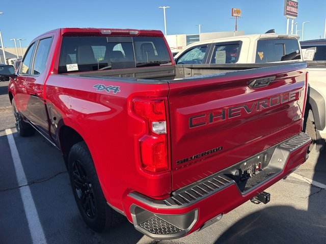 2024 Chevrolet Silverado 1500 RST photo 3