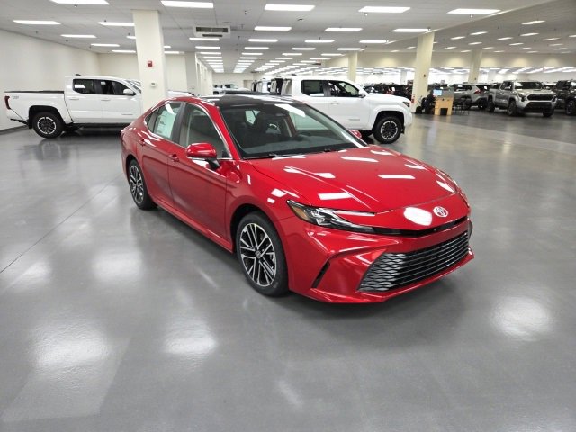2026 Toyota Camry XLE's photo