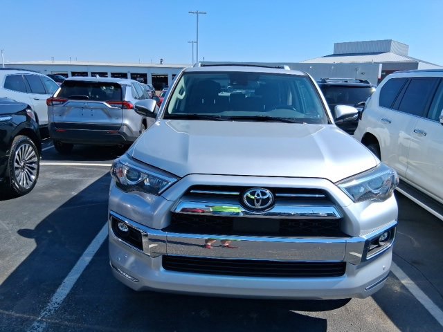 2021 Toyota 4Runner Limited photo 2