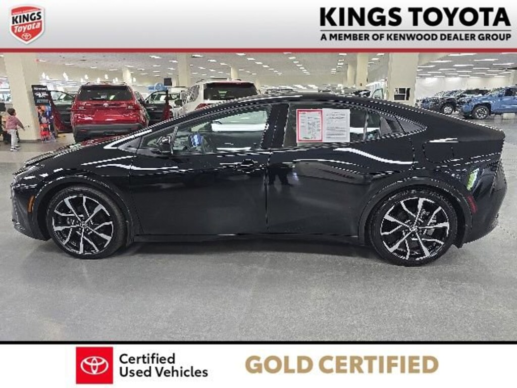 Used 2024 Toyota Prius Prime XSE Premium Hatchback