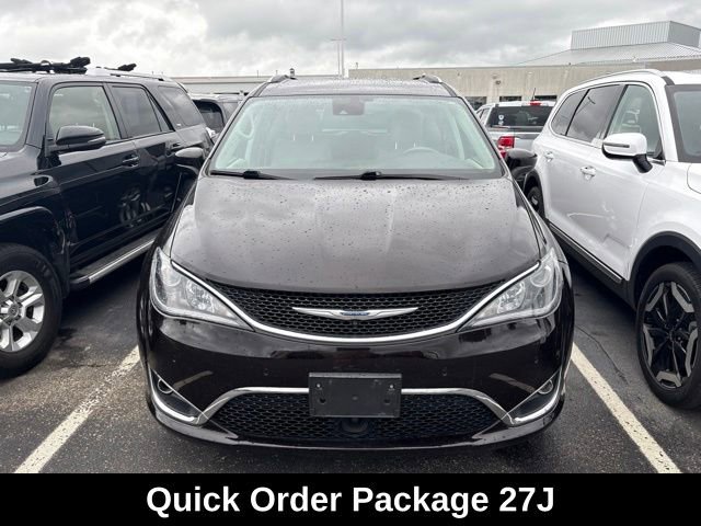 2C4RC1EG8HR708668
