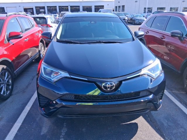 2018 Toyota RAV4 LE photo 2