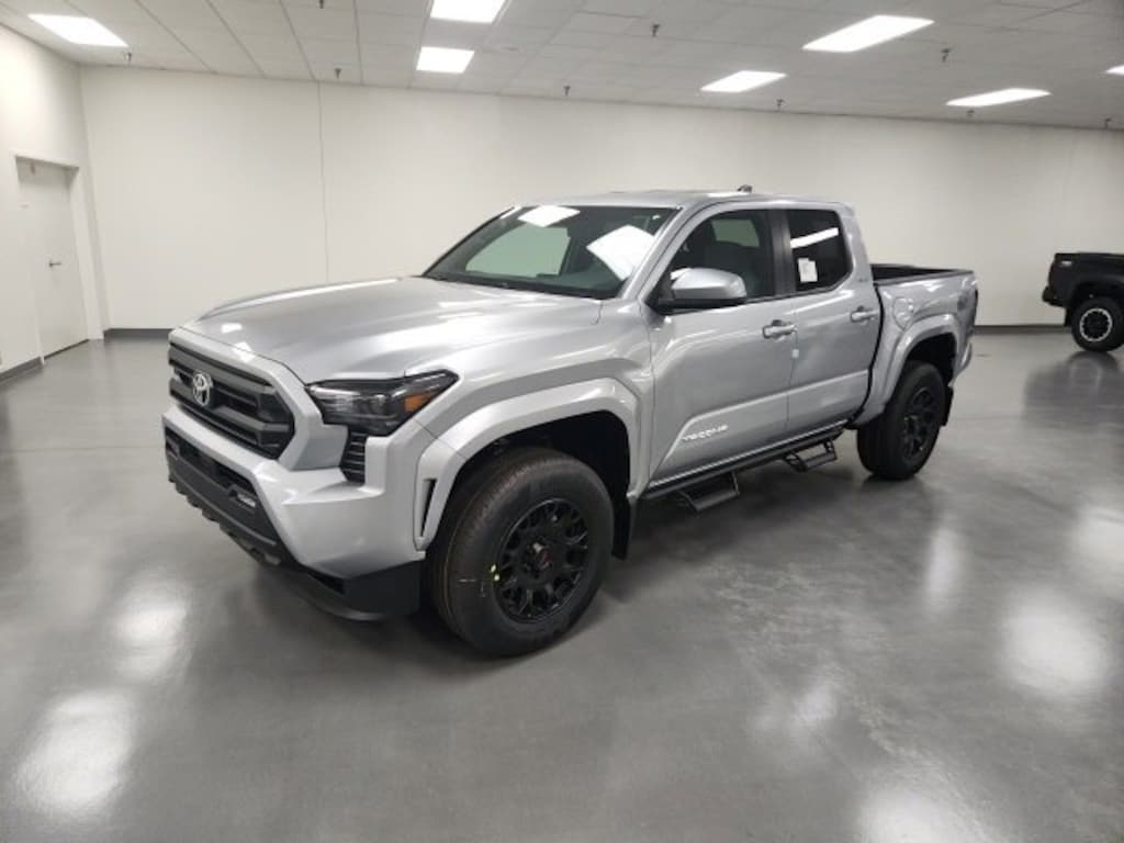 New 2025 Toyota Tacoma SR5 4X4 DOUBLE CAB