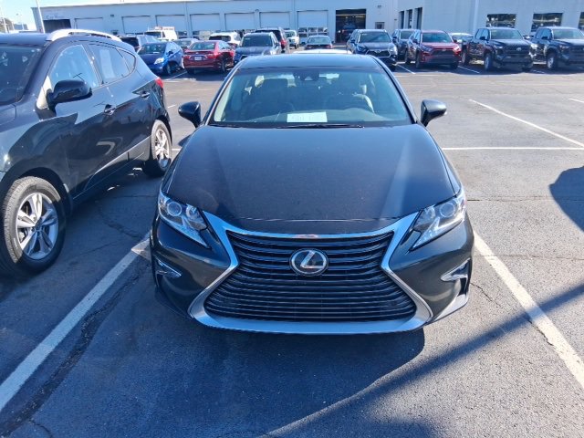 2018 Lexus ES 350 photo 2