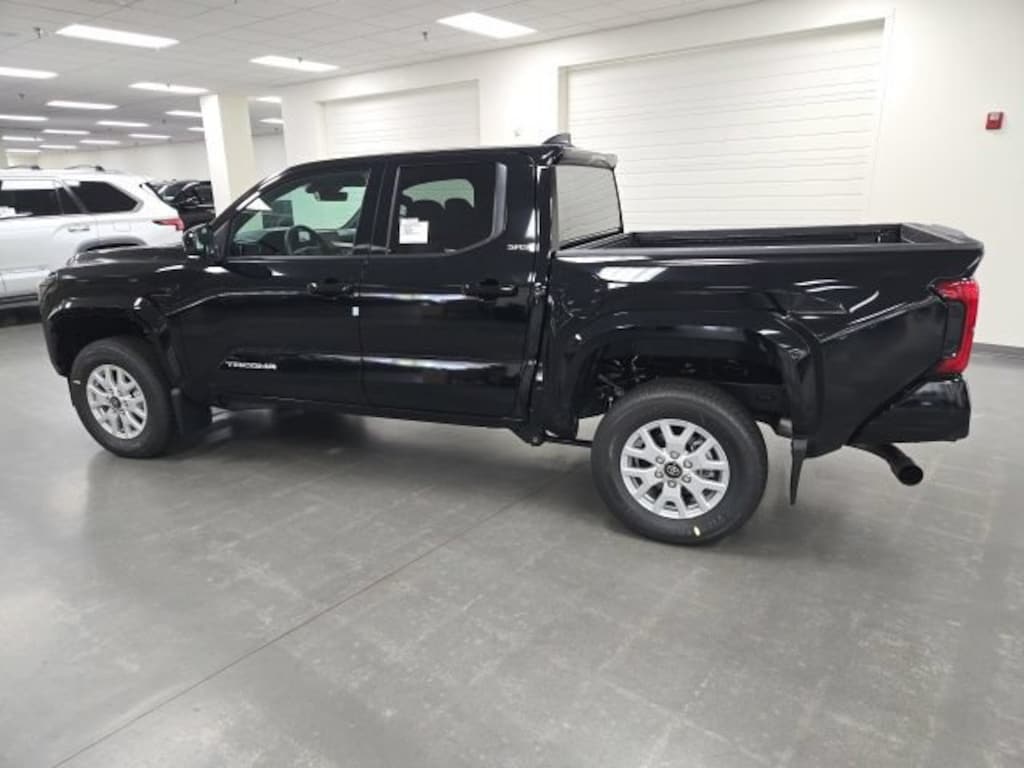 New 2026 Toyota Tacoma SR5 Truck Double Cab