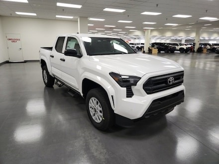 2025 Toyota Tacoma SR 4X2 DOUBLE CAB