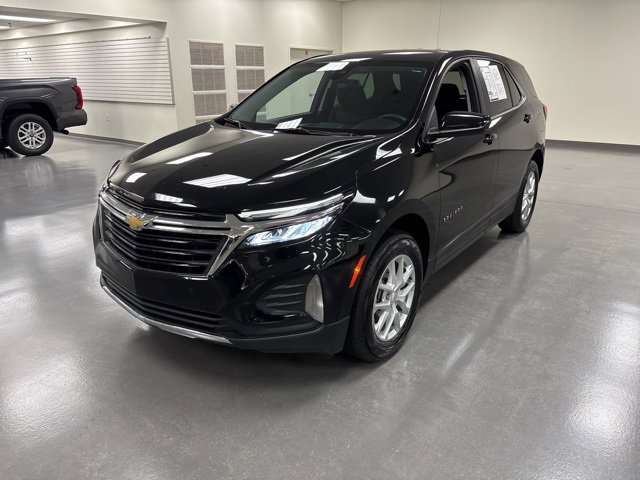 2023 Chevrolet Equinox LT photo 3