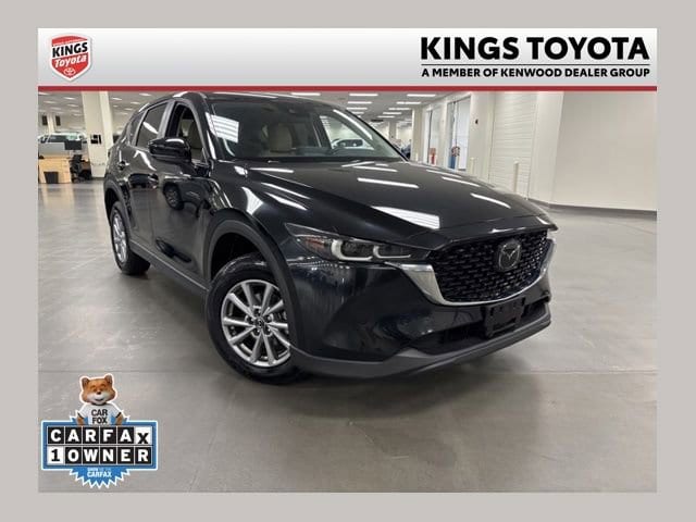 2023 Mazda CX-5 S Select Package Auto AWD's photo