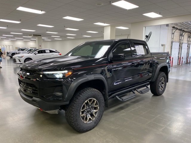 2024 Chevrolet Colorado ZR2 photo 3