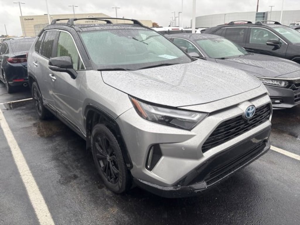 Used 2022 Toyota RAV4 Hybrid Hybrid XSE SUV