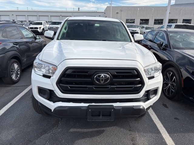 2019 Toyota Tacoma SR photo 2