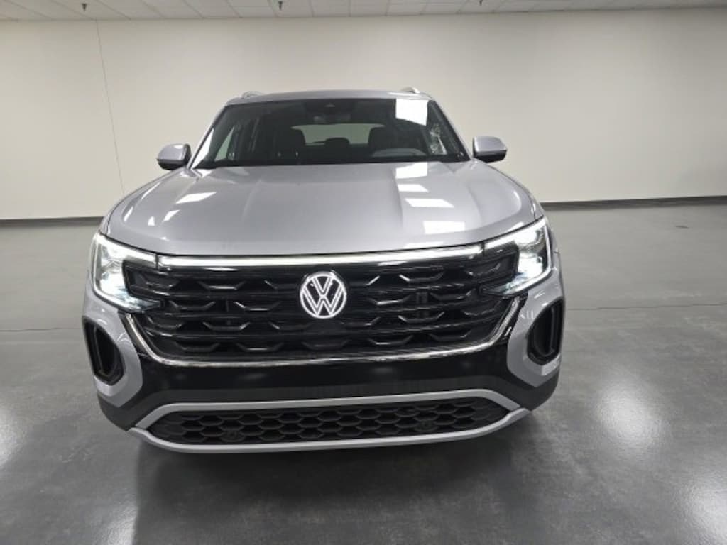 Used 2024 Volkswagen Atlas Cross Sport 2.0T SEL SUV