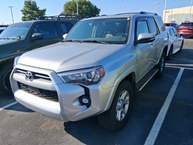 2023 Toyota 4Runner SR5 Premium photo 3