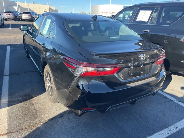 2023 Toyota Camry SE photo 4