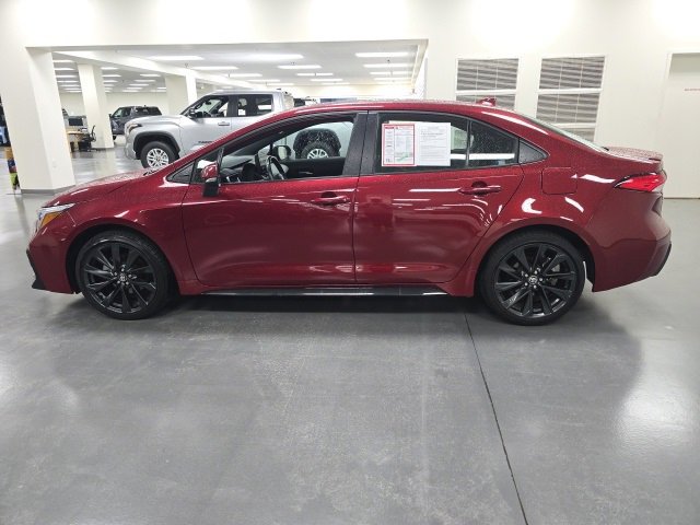 2024 Toyota Corolla SE photo 3