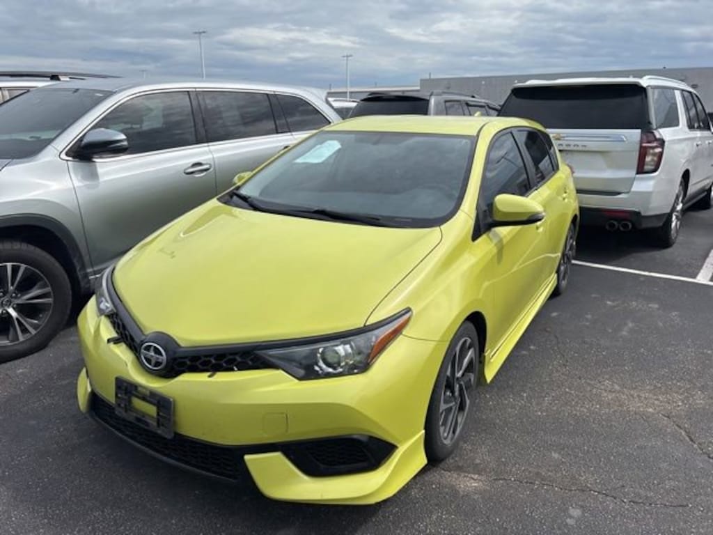 Used 2016 Scion iM Base Hatchback