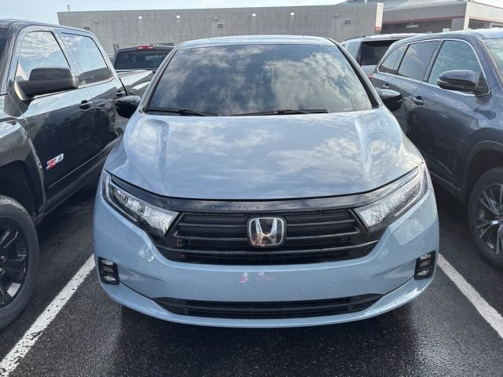 Used 2023 Honda Odyssey Sport Van
