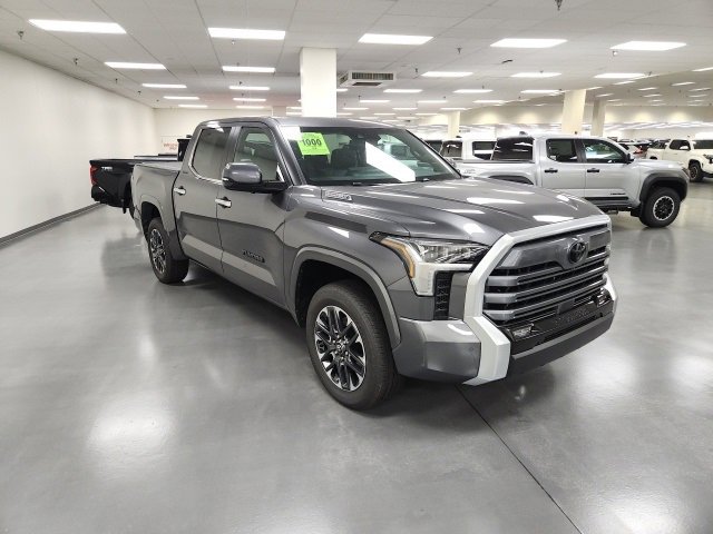2026 Toyota Tundra Limited's photo