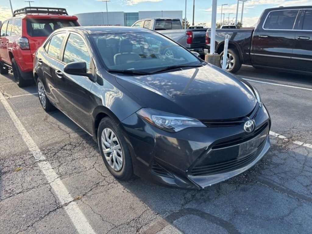 Used 2017 Toyota Corolla LE Sedan