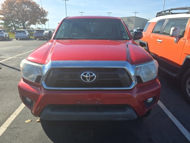 2015 Toyota Tacoma Base Double Cab photo 2