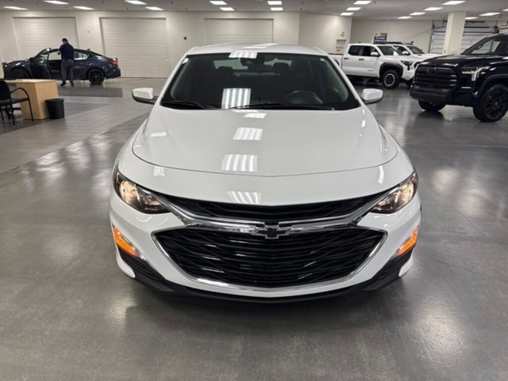 Used 2023 Chevrolet Malibu RS Sedan