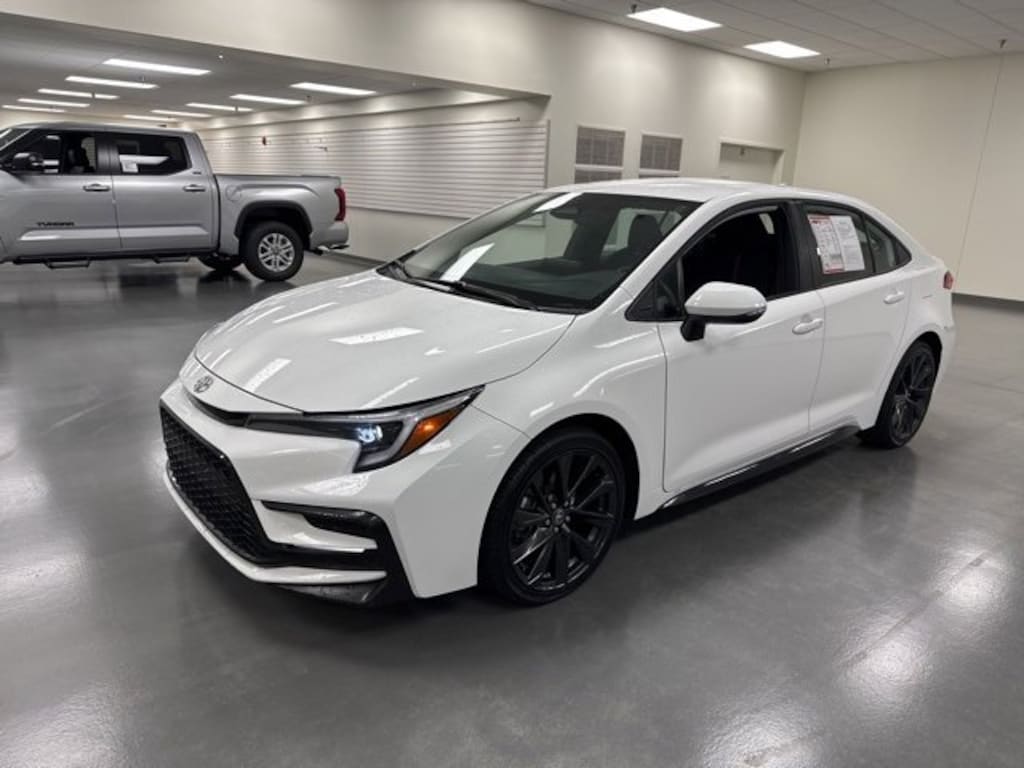 Certified 2024 Toyota Corolla SE Sedan