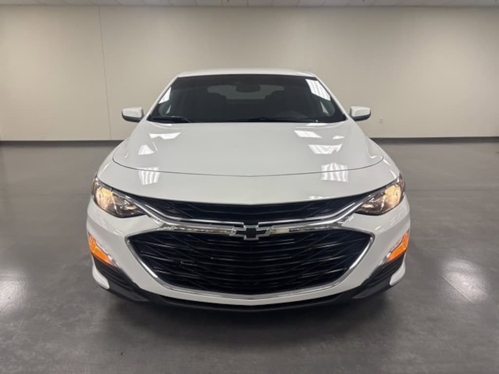 Used 2024 Chevrolet Malibu RS Sedan