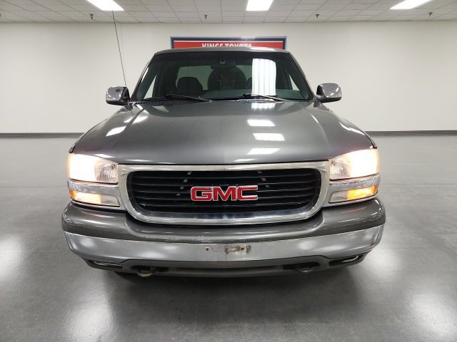 Used 2002 GMC Sierra 1500 SLE with VIN 1GTEK19TX2E276002 for sale in Cincinnati, OH