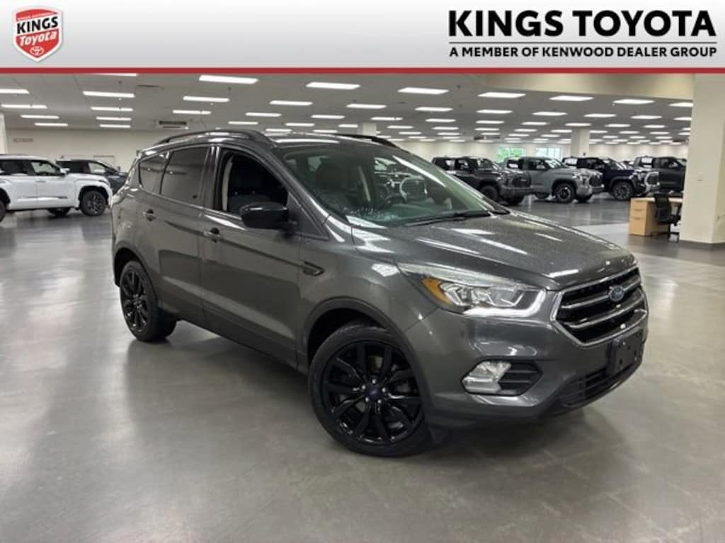 Used 2017 Ford Escape SE SUV