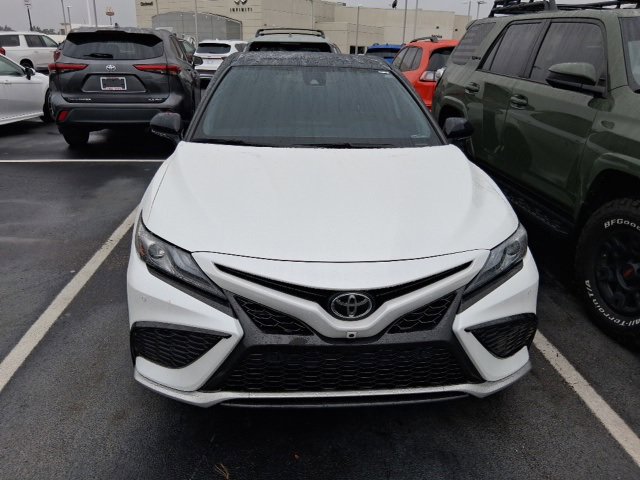 2023 Toyota Camry XSE V6 photo 2