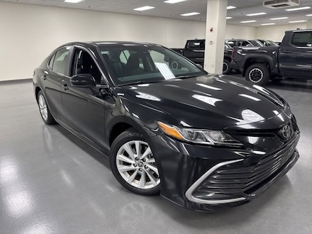 2024 Toyota Camry LE Sedan