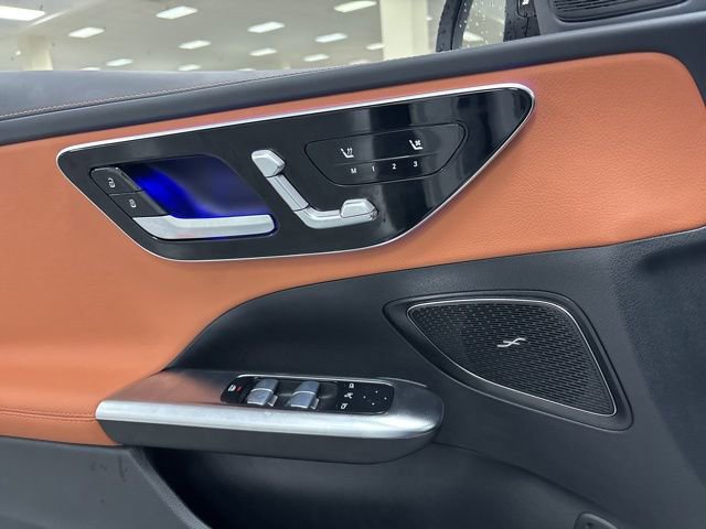 2025 Mercedes-Benz C-Class Sedan AMG C43 - Photo 26