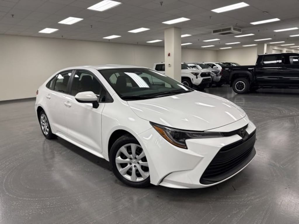 Certified 2024 Toyota Corolla LE Sedan
