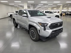 New 2025 Toyota Tacoma TRD Sport 4X4 DOUBLE CAB Cincinnati, OH