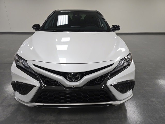 2023 Toyota Camry XSE V6 photo 2