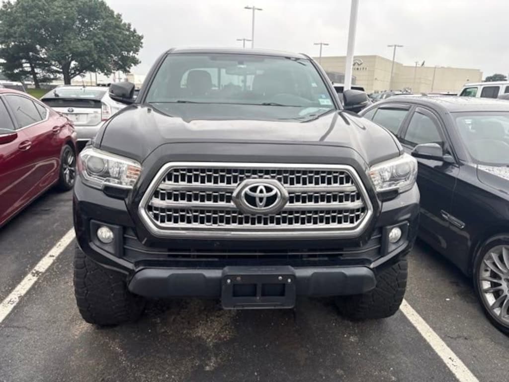 Used 2016 Toyota Tacoma TRD Sport Truck Double Cab