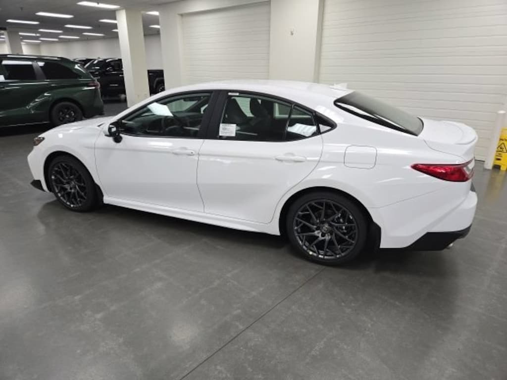 New 2026 Toyota Camry SE Sedan