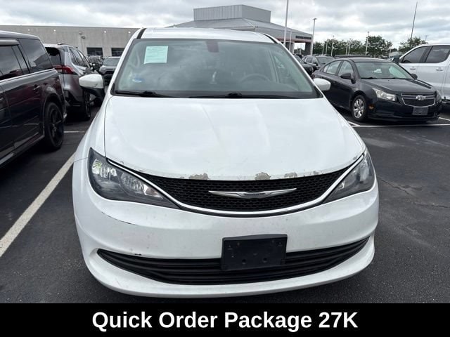 2C4RC1DG2HR770116