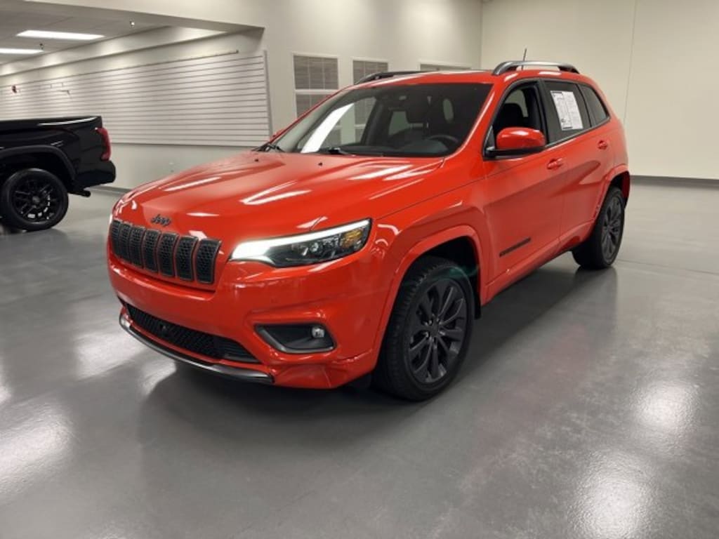 Used 2021 Jeep Cherokee High Altitude SUV