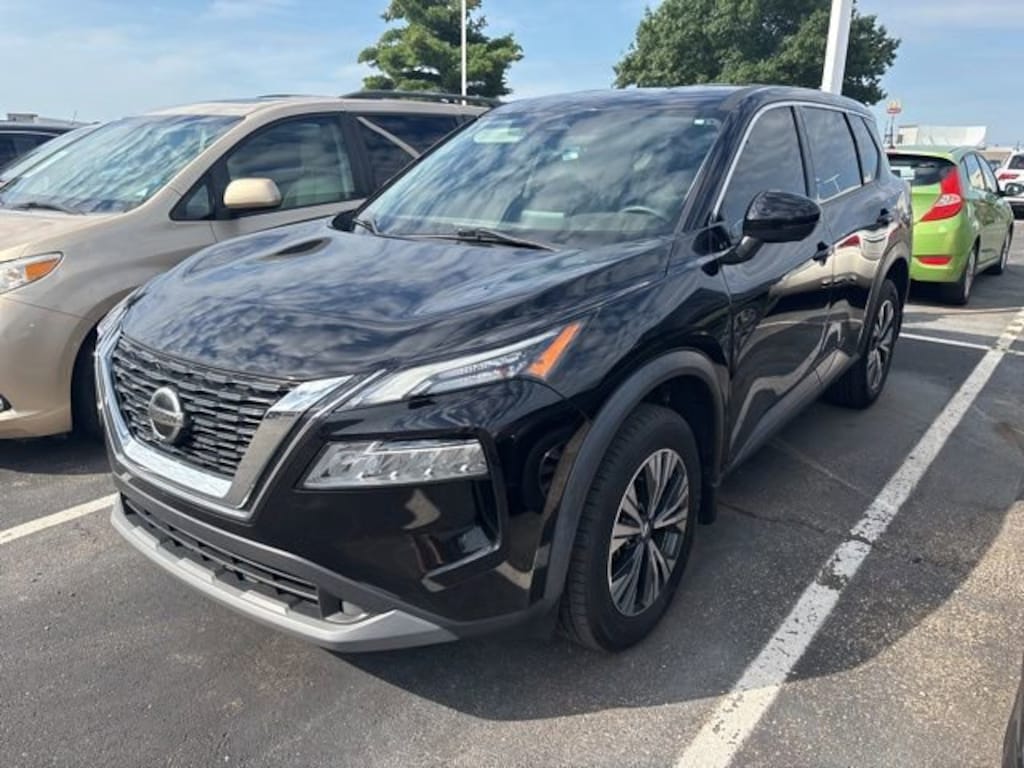 Used 2021 Nissan Rogue SV SUV
