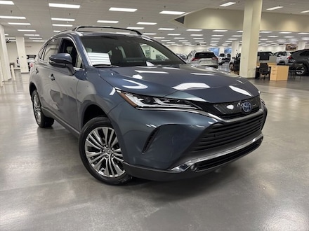 2024 Toyota Venza XLE SUV