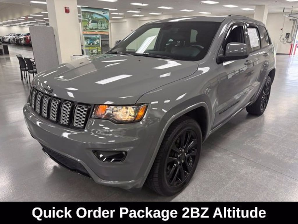 Used 2020 Jeep Grand Cherokee Altitude SUV