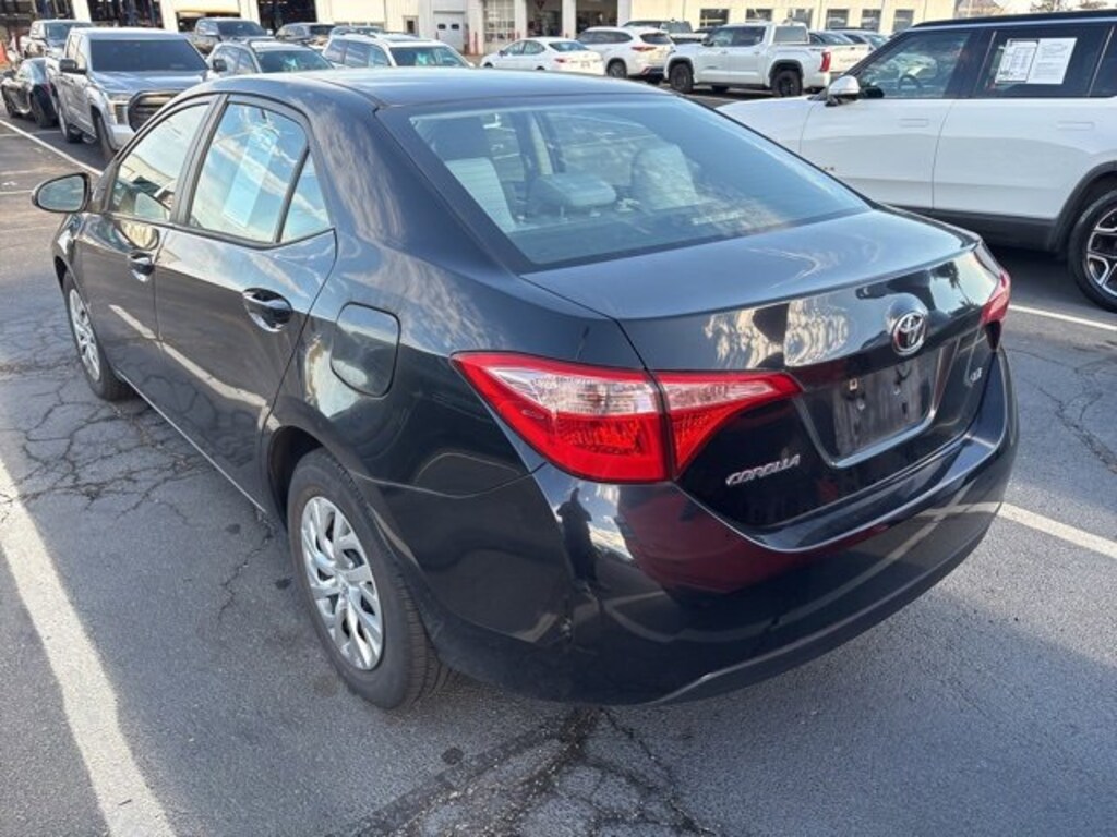 Used 2017 Toyota Corolla LE Sedan