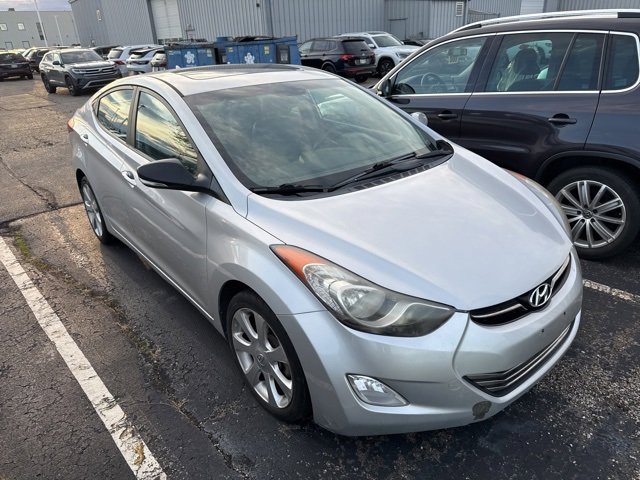 2013 Hyundai Elantra Limited photo 2