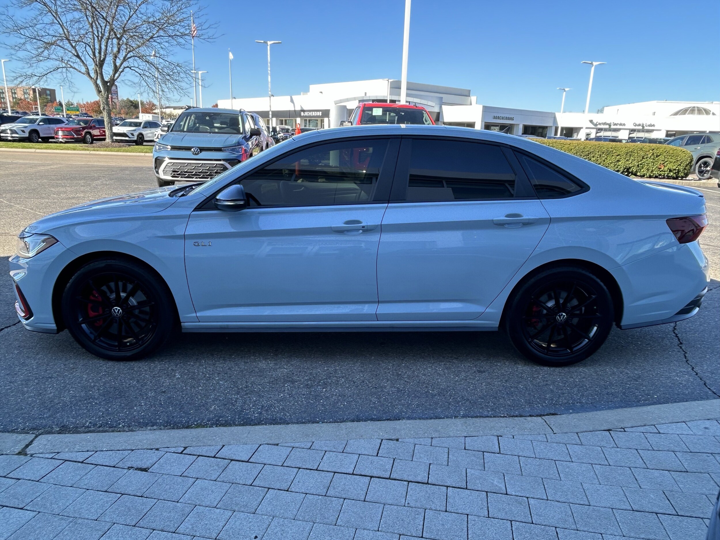 2025 Volkswagen Jetta GLI 2.0T Autobahn photo 4