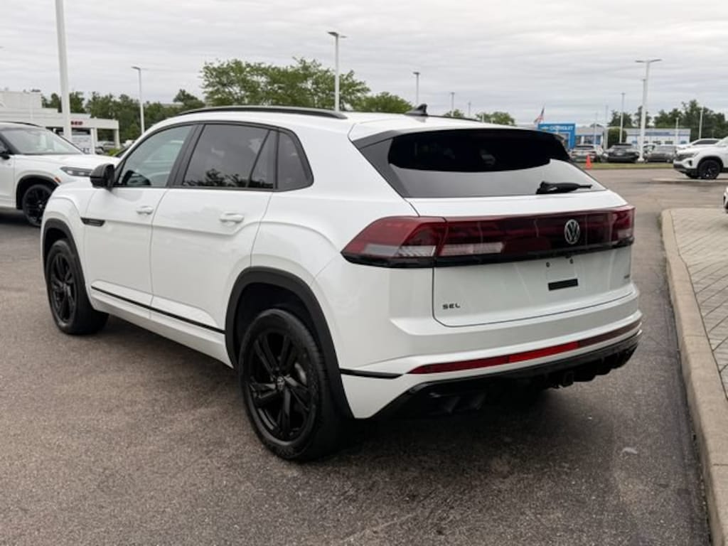 Certified 2025 Volkswagen Atlas Cross Sport 2.0T SEL R-Line Black SUV