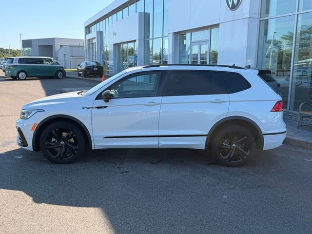 3VVCB7AX7RM125603