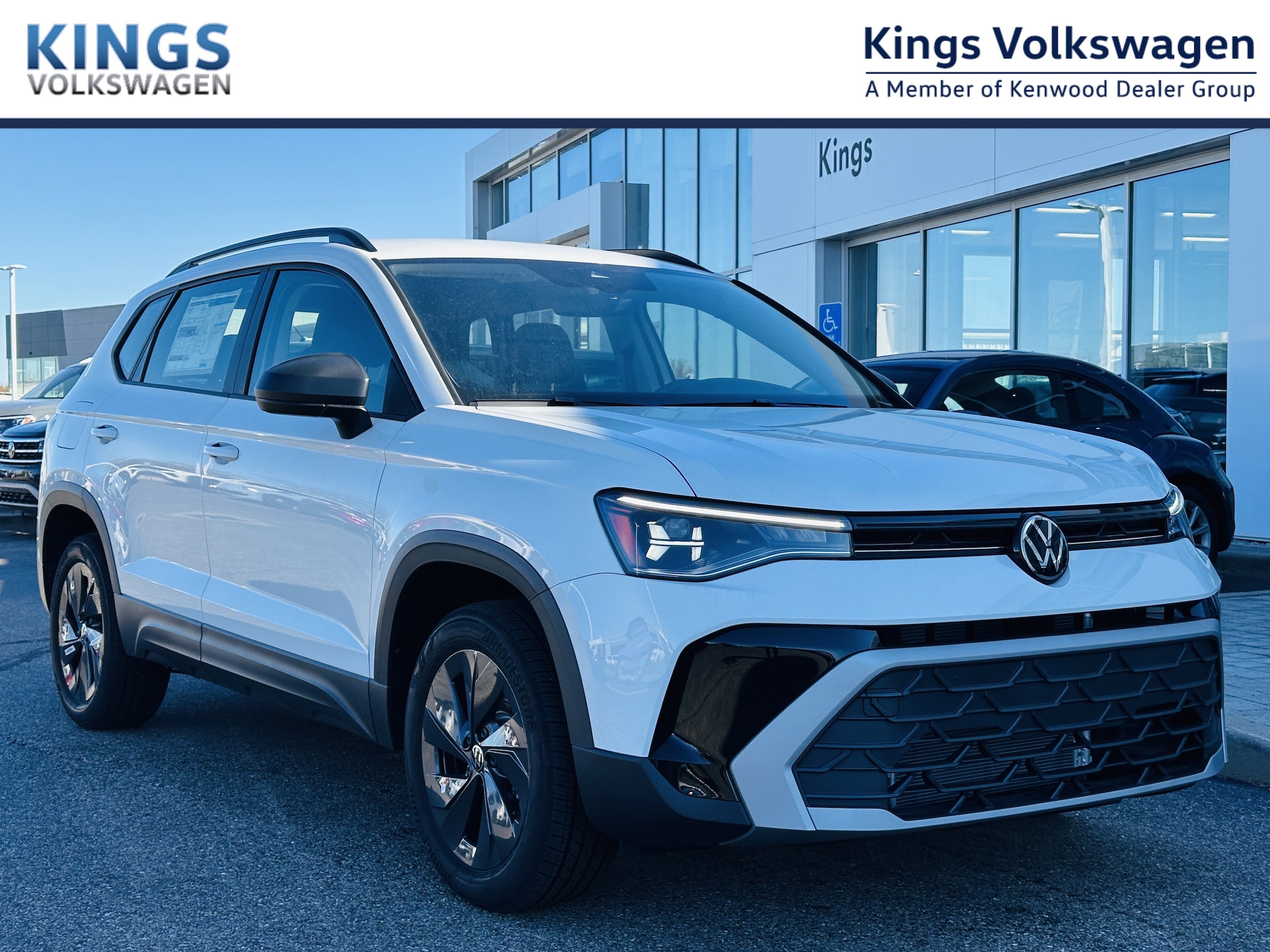 2025 Volkswagen Taos S's photo