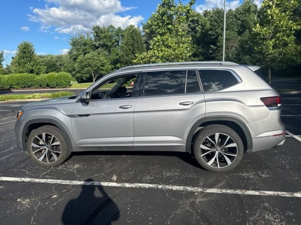 Certified 2024 Volkswagen Atlas 2.0T SEL Premium R-Line SUV