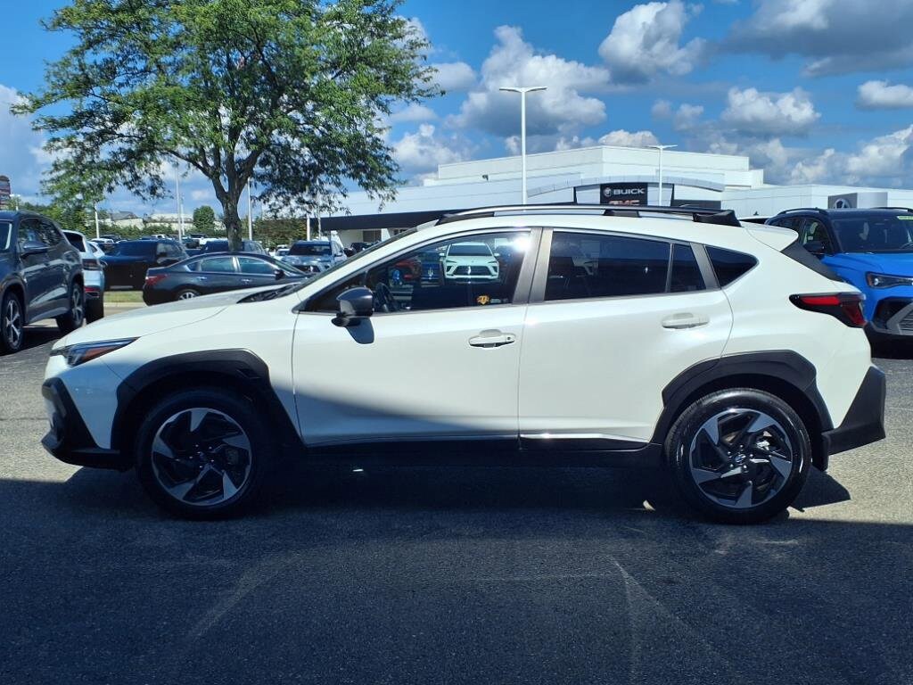 2024 Subaru Crosstrek Limited photo 2